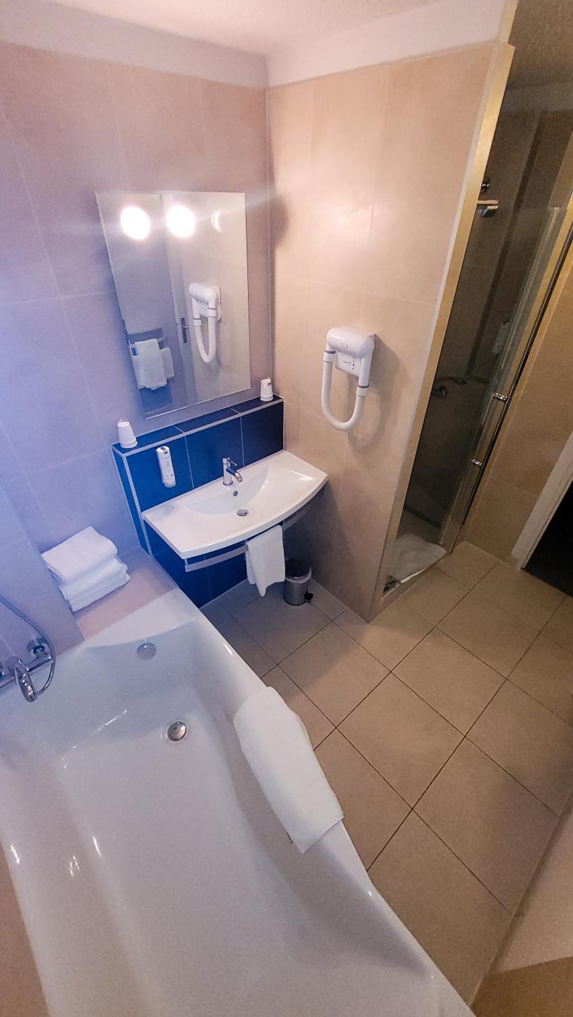 Enzo Hotels Diane - Logis Amnéville Εξωτερικό φωτογραφία