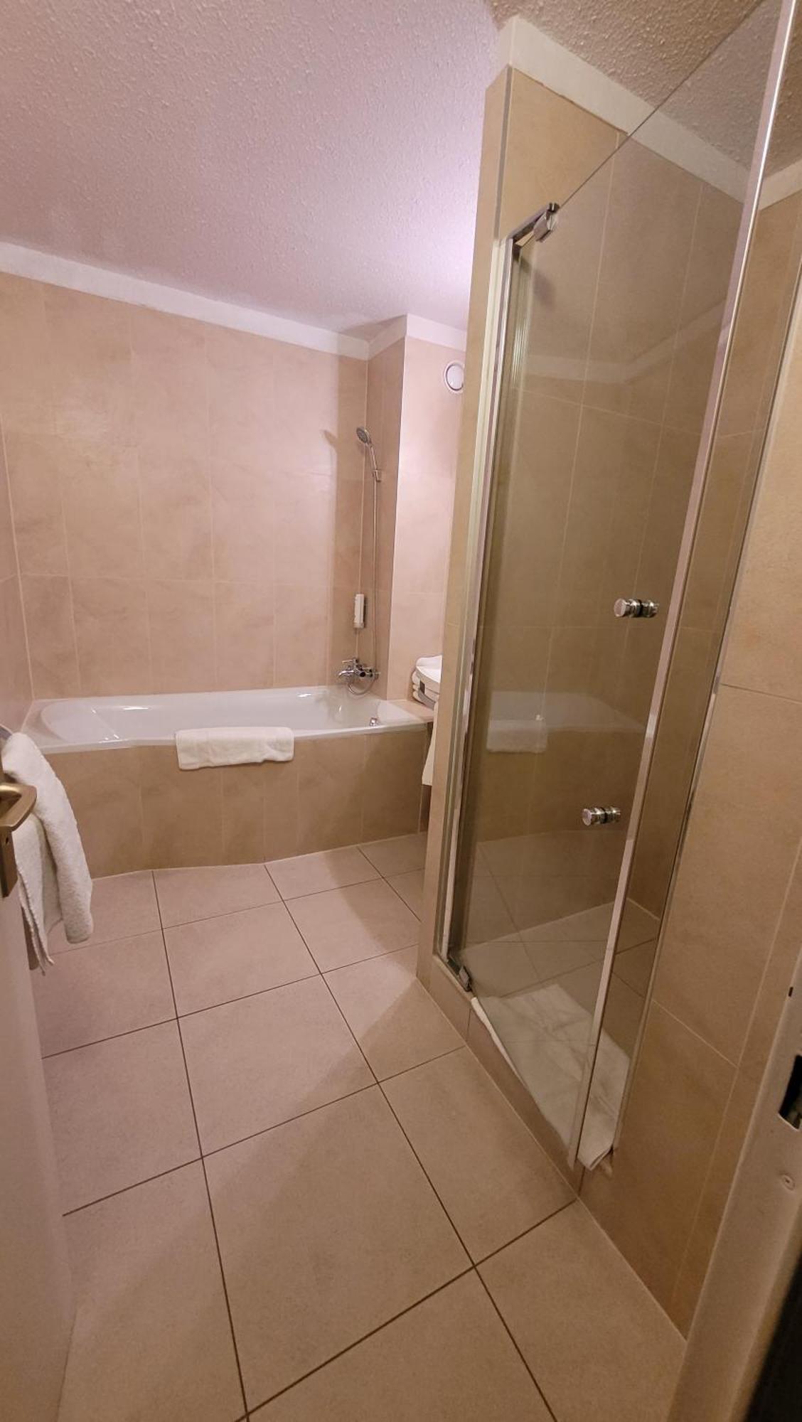 Enzo Hotels Diane - Logis Amnéville Εξωτερικό φωτογραφία
