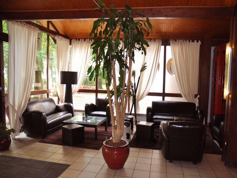 Enzo Hotels Diane - Logis Amnéville Εξωτερικό φωτογραφία